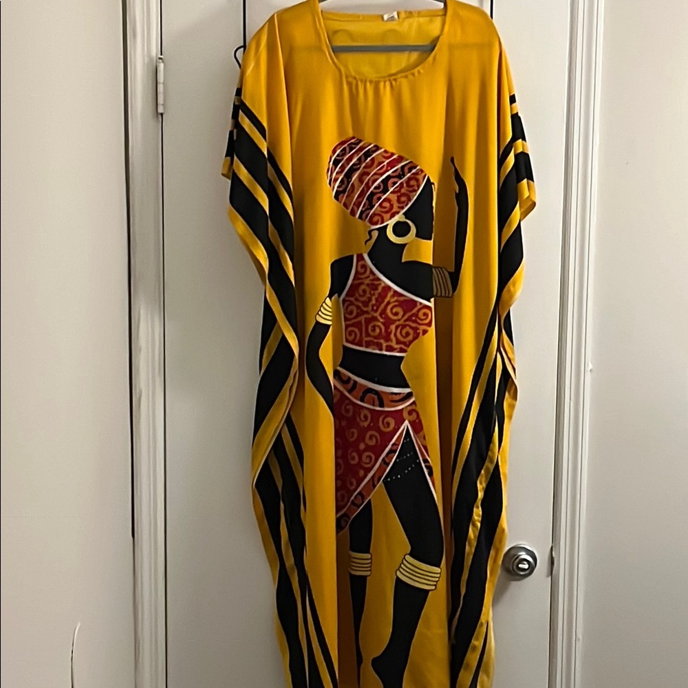 Yellow and Black Graphic Women's Dress